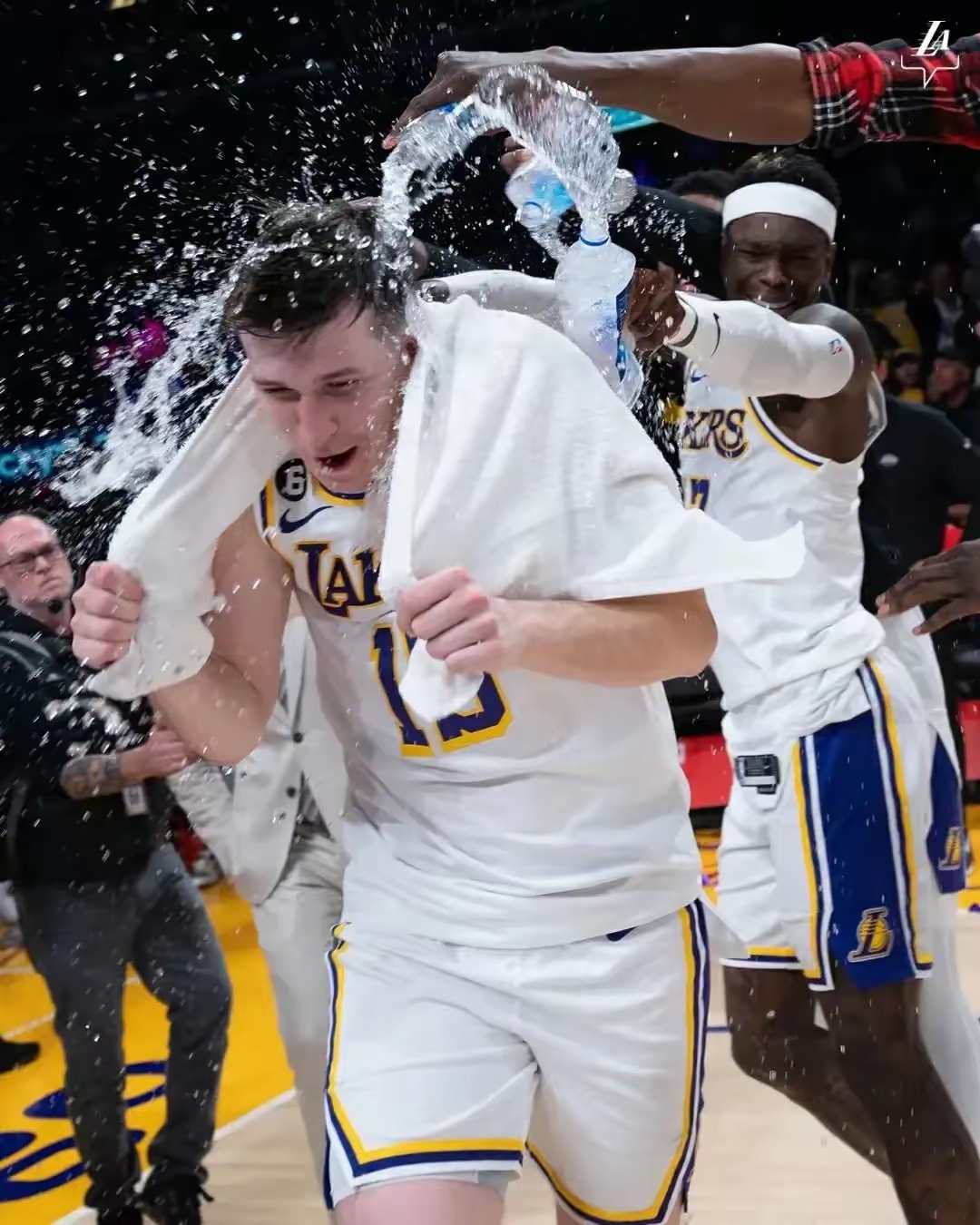 球星爆发!奥运会赛场再现神级操作的简单介绍 球星爆发!奥运会赛场再现神级操作的简单介绍