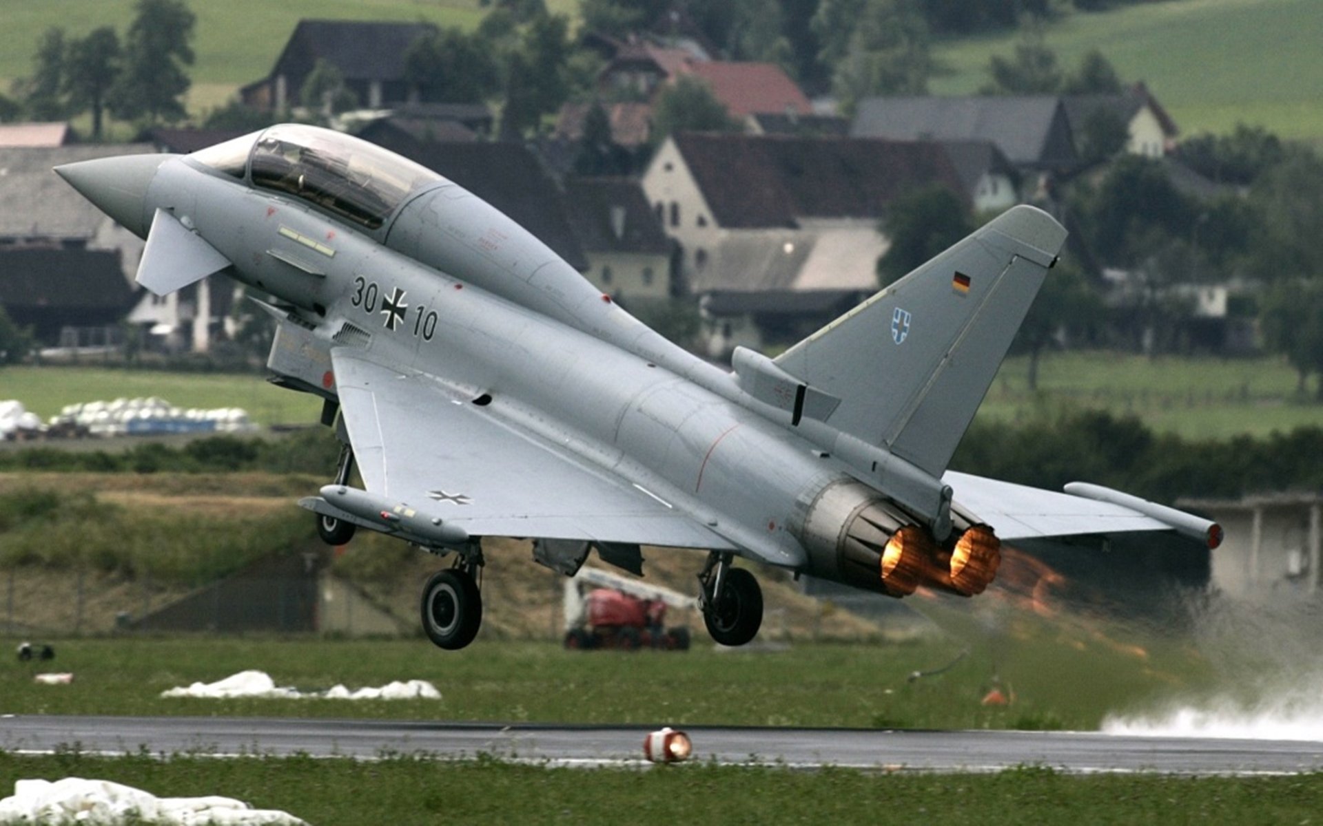 世纪交错的绿茵对话，当洪都拉斯遇见毕尔巴鄂，马丁内利在攻防两端的无双统治