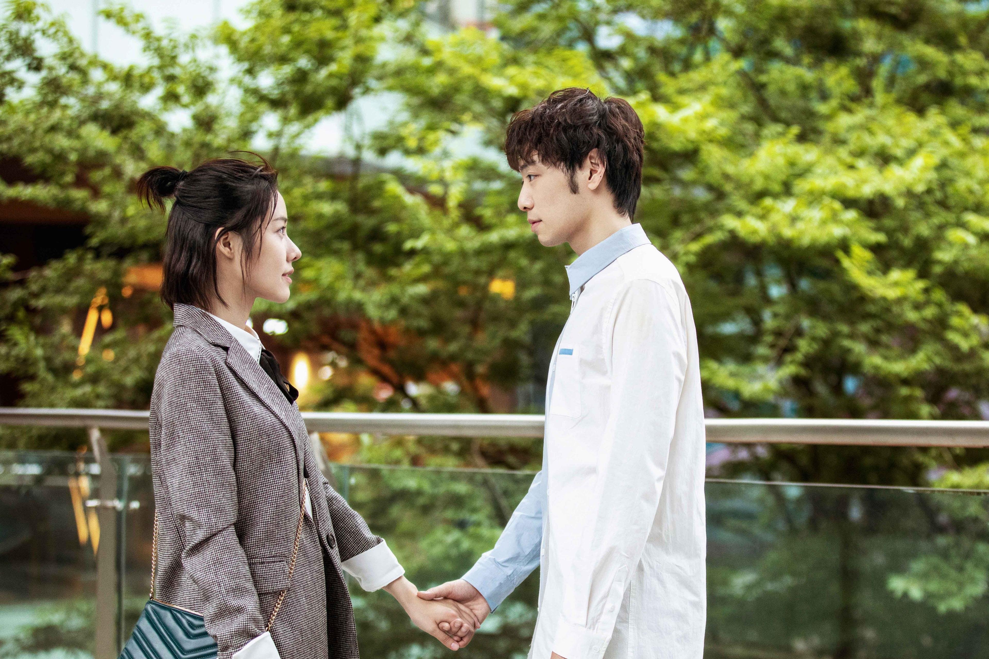 窒息防守下的致命手术刀，哈登末节17分助快船险胜公牛 诠释关键先生真谛